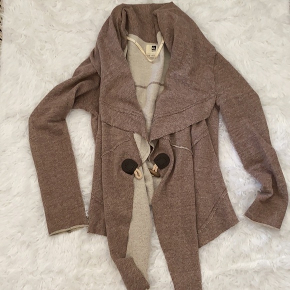 NWOT Quicksilver women’s Asymmetrical brick cardigan - Picture 8 of 14